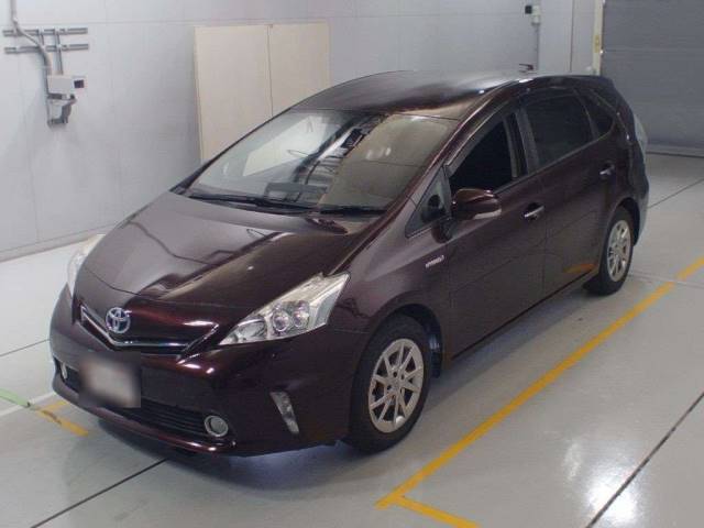 11094 TOYOTA PRIUS ALPHA ZVW41W 2014 г. (CAA Chubu)